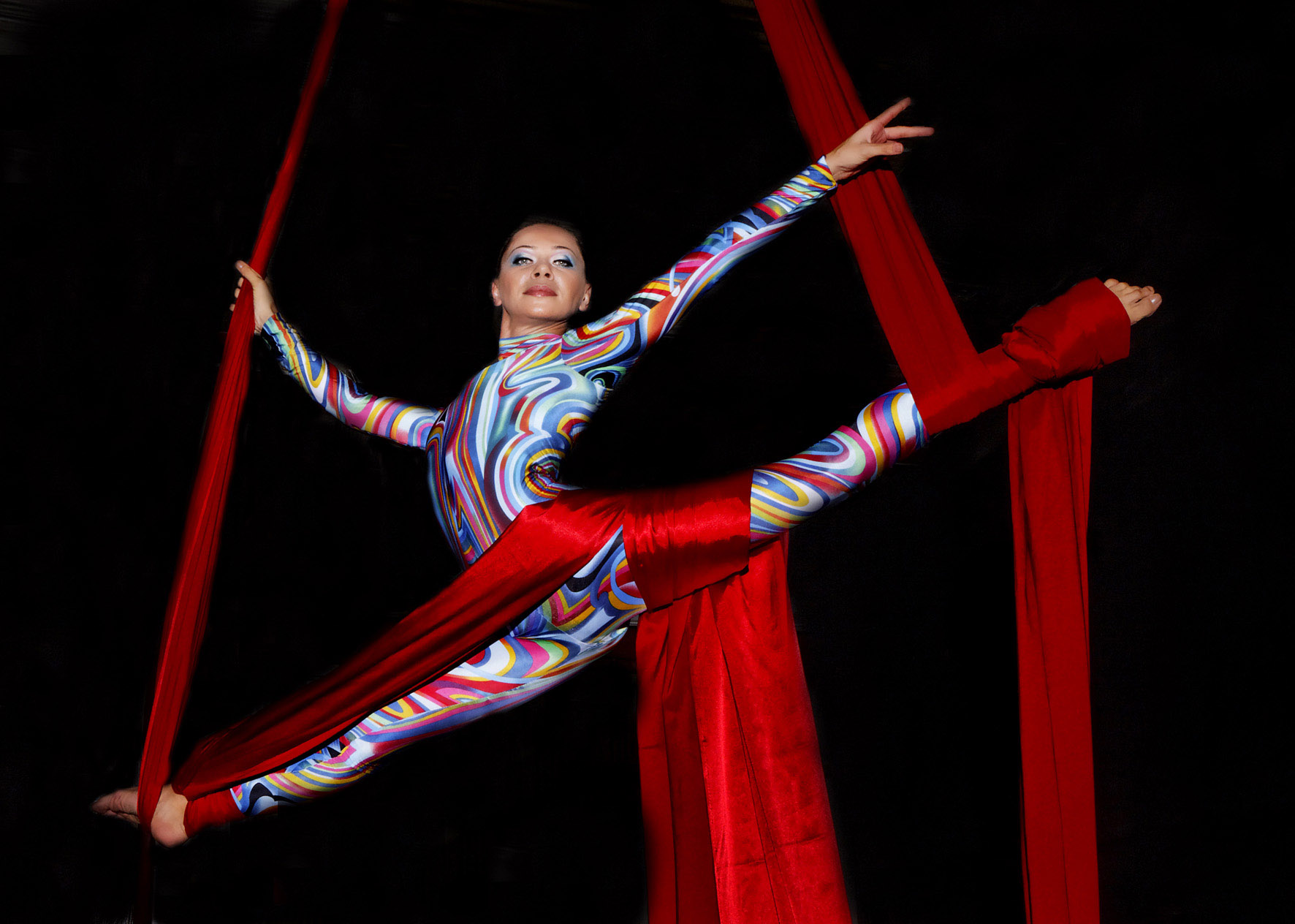 AERIAL SILK performance