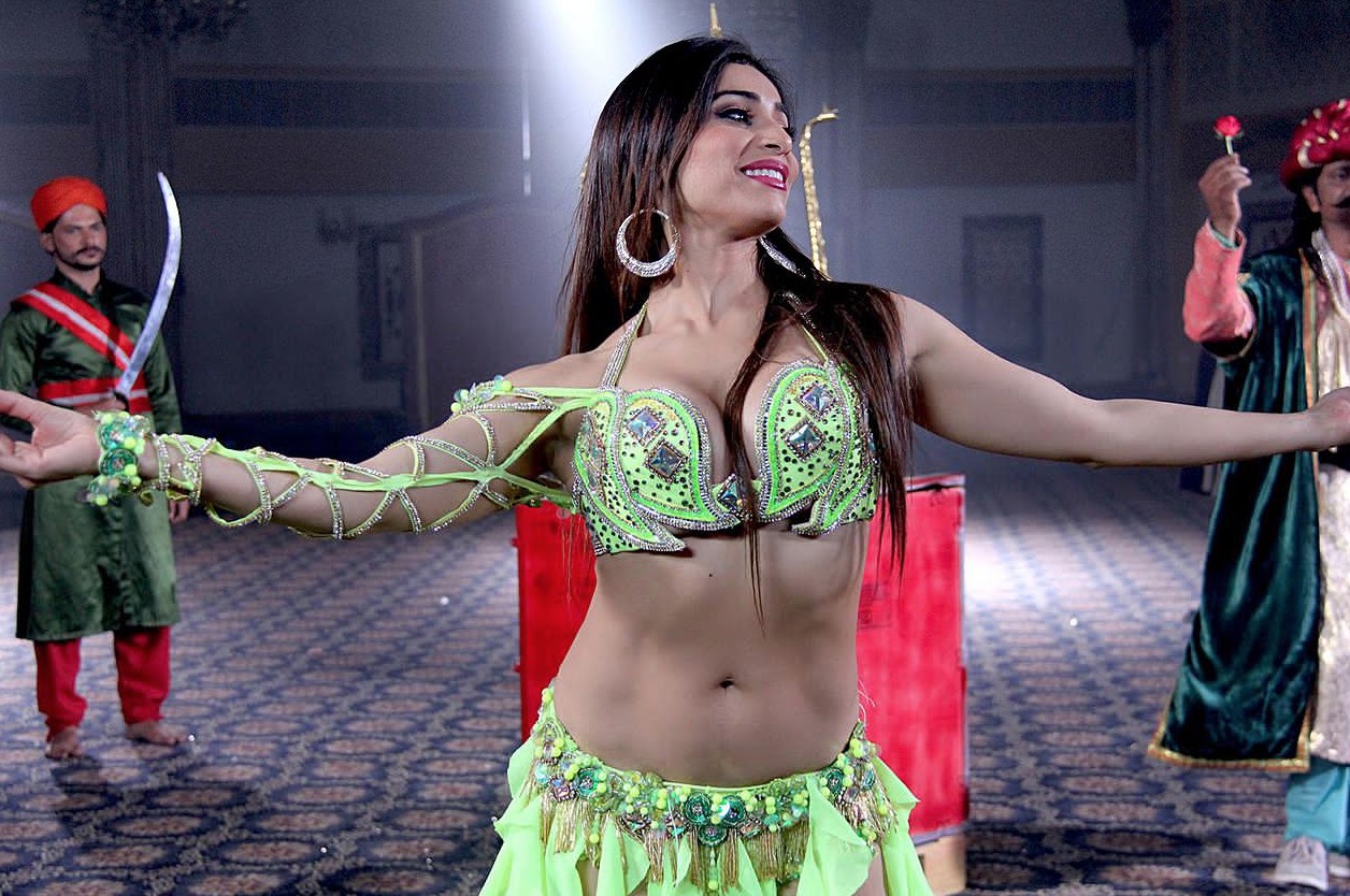 Arabic/Brazilian Belly Dancer performance