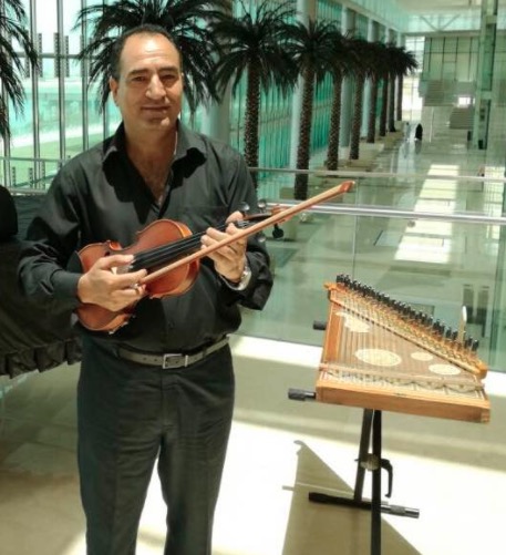 Arabic Violinist performance