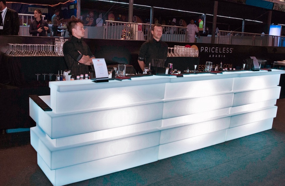 Barman show performance