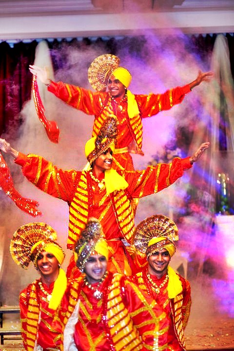 Bhangra dancers performance