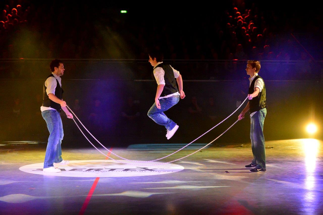 Double Dutch performance