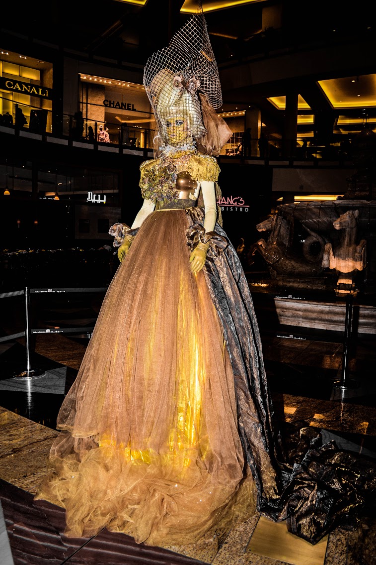 Human Statues performance