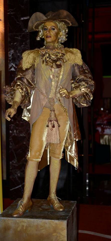 Human Statues performance