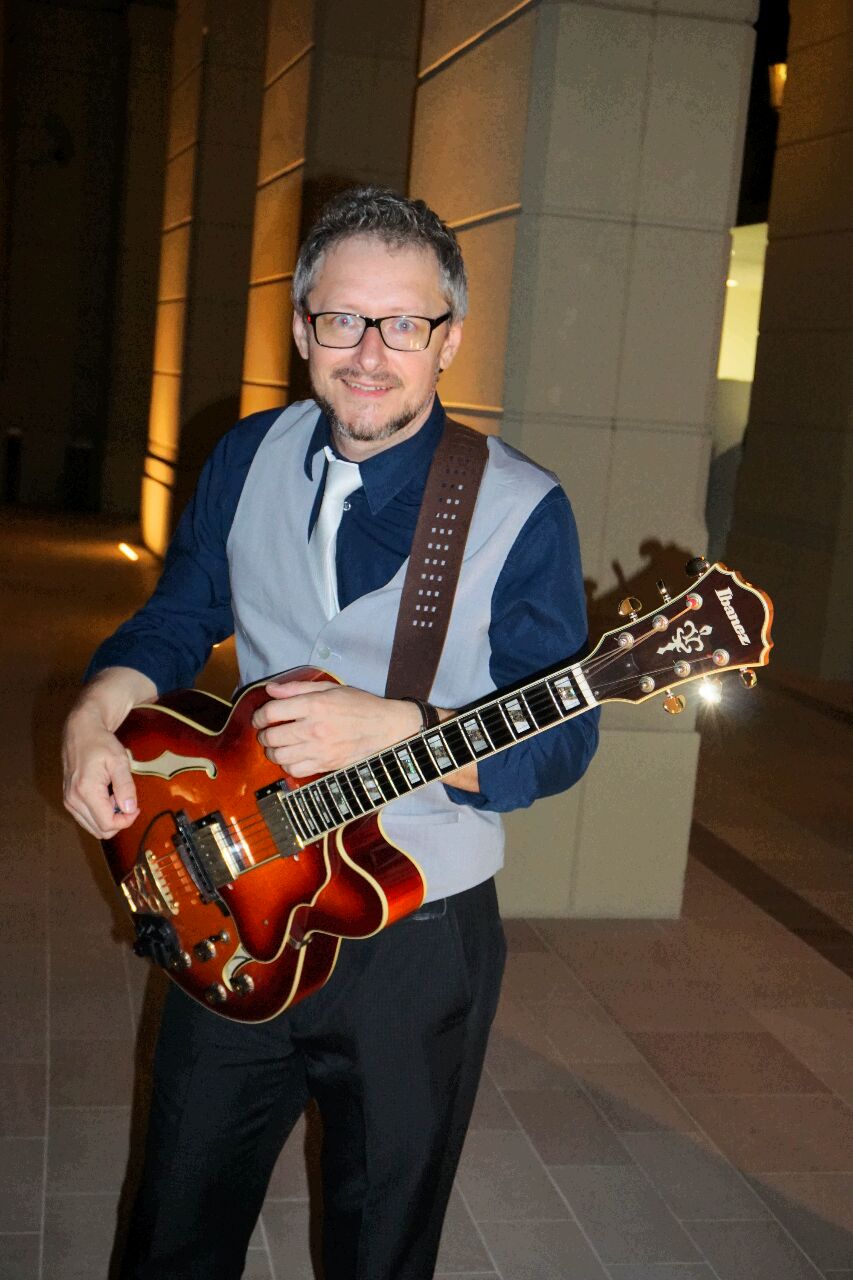 Jazz/Lounge Solo Guitar performance