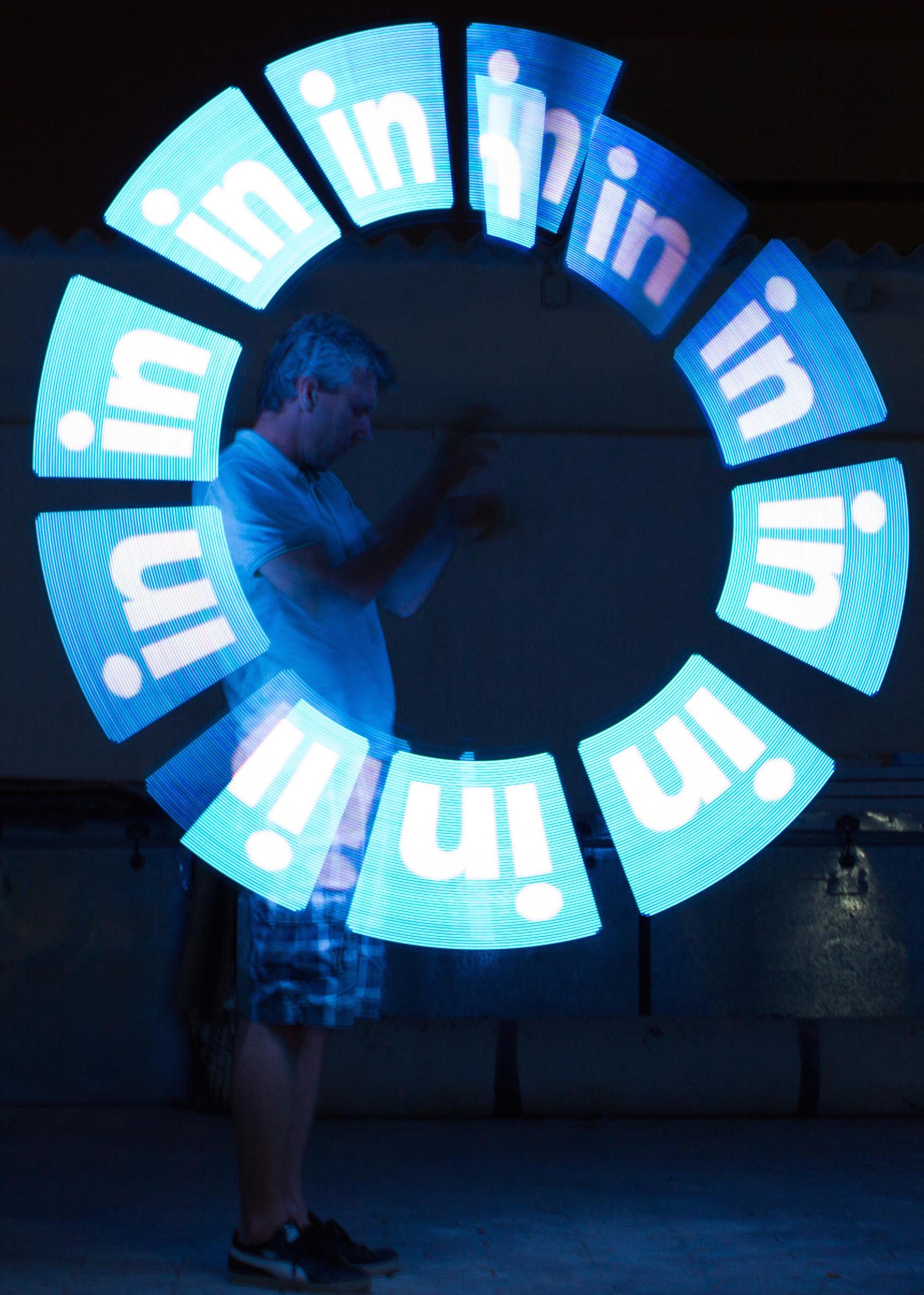 LED Pois Show