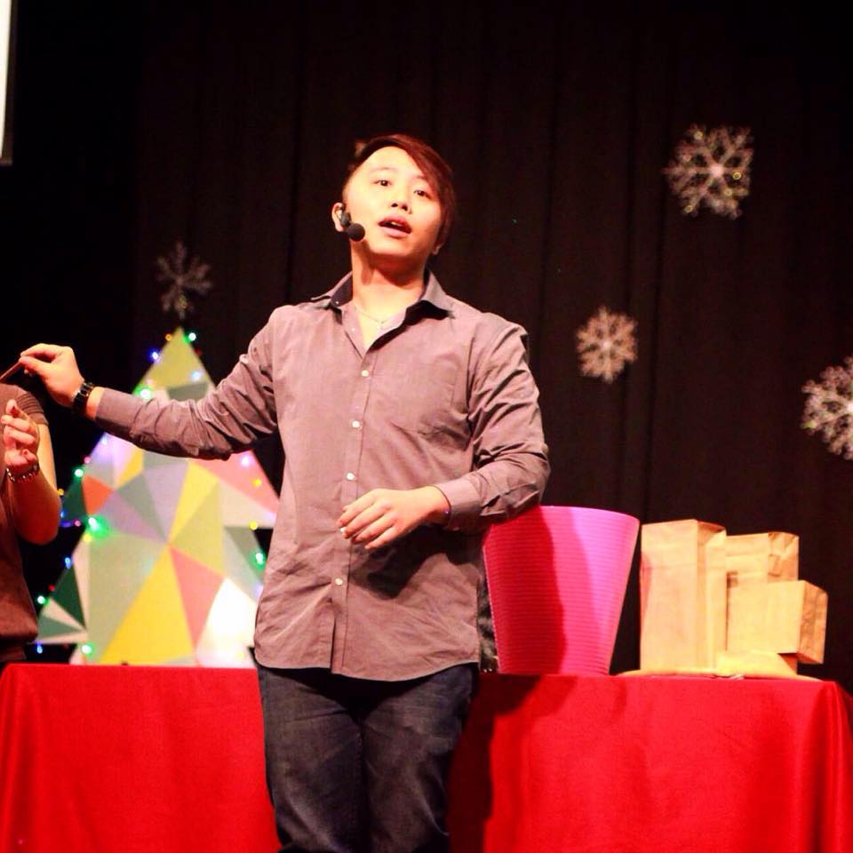 Mentalist and Illusionist performance