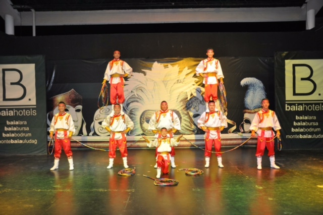 Mongolian Circus Troupe performance