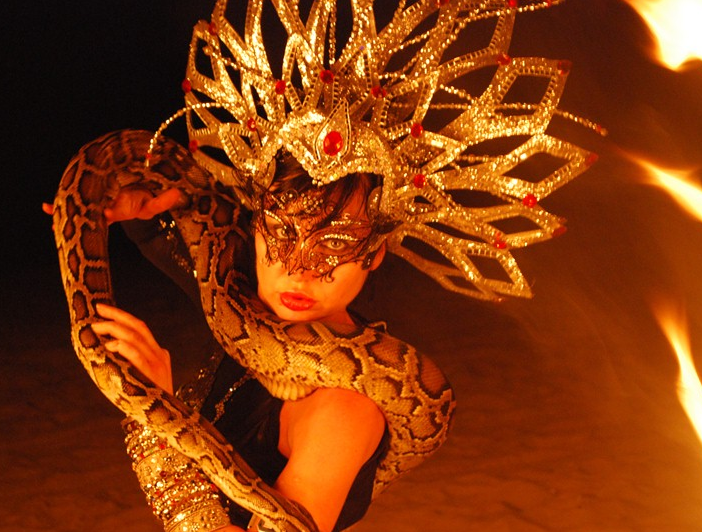 Snake Dance performance