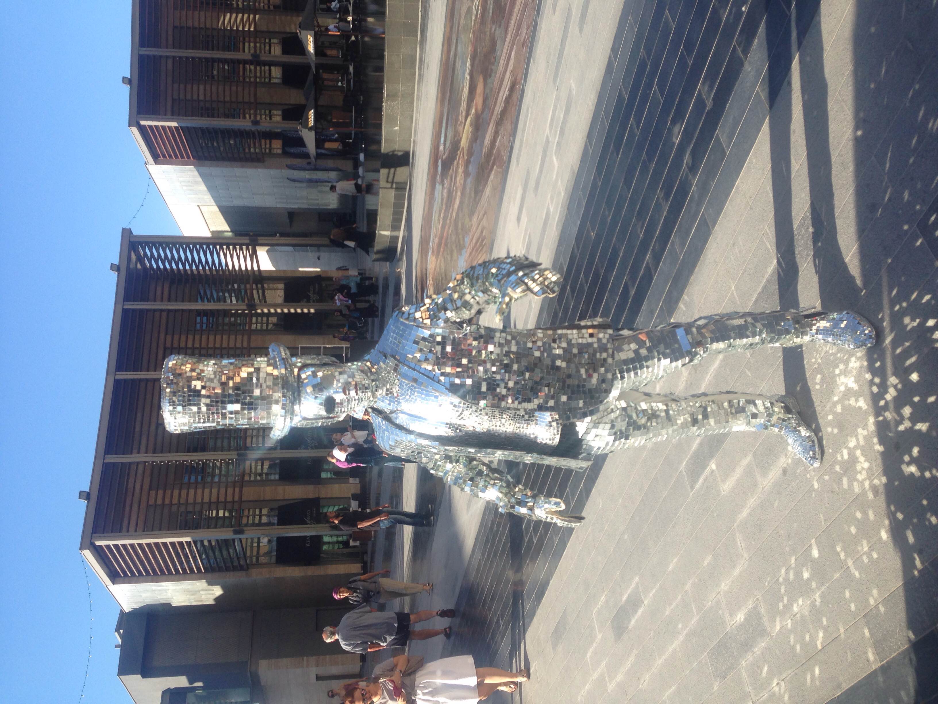 The Mirrorman performance
