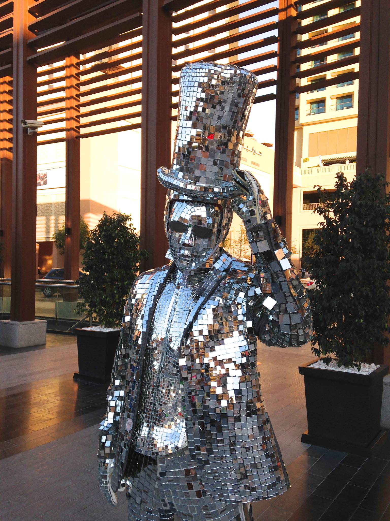 The Mirrorman performance